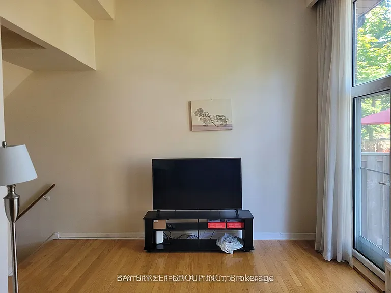 21 Sego Royalway — Photo 3