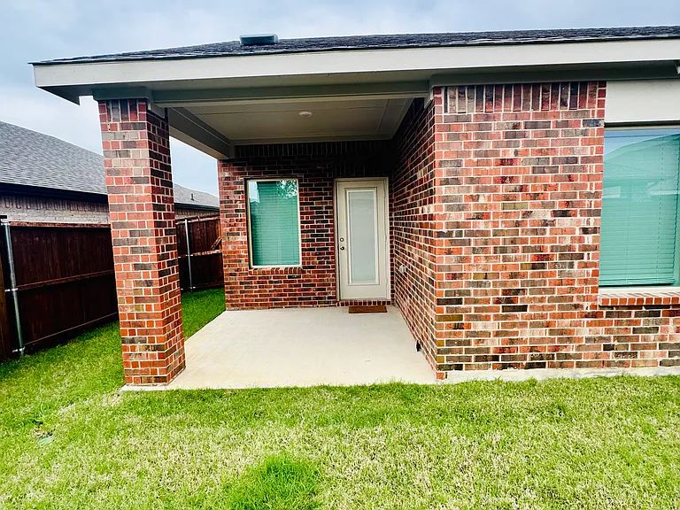 3924 Limestone Bluff Dr — Photo 20