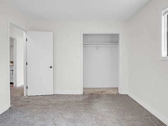 3rd image of 415 Trousdale Dr