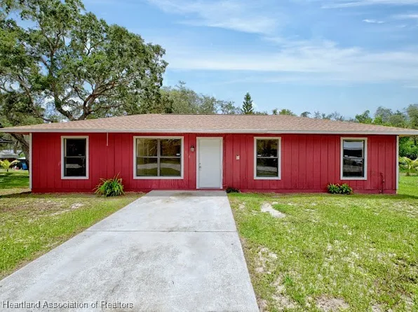 1916 Melady Ave, Sebring, FL 33870