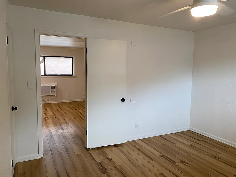 1630 S Baltimore Ave #8 — Photo 20