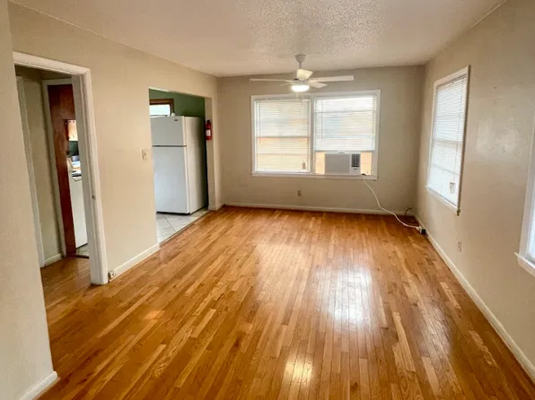 2017 E 38th St #4, Savannah, GA 31404