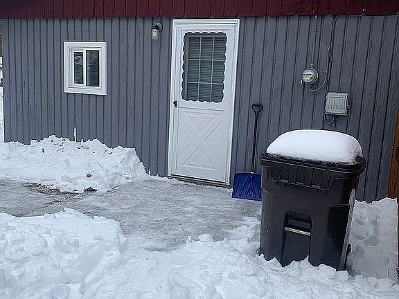 4th image of 9087 Richfield Ct