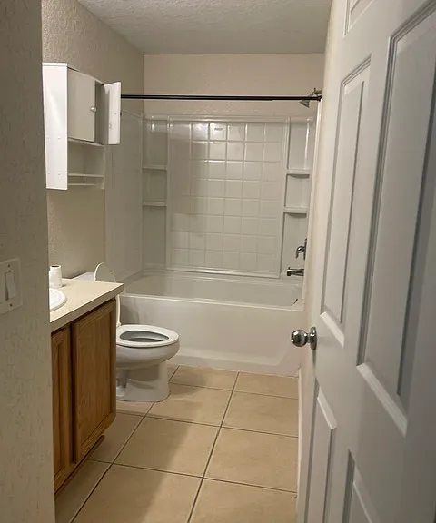 5613 SW 41st St — Photo 7