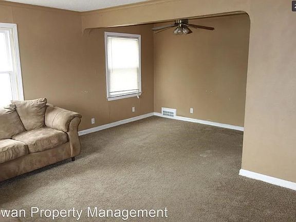 4th image of 5417 Swope Pkwy