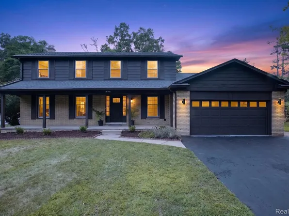 16941 Shrewsbury St, Livonia, MI 48154