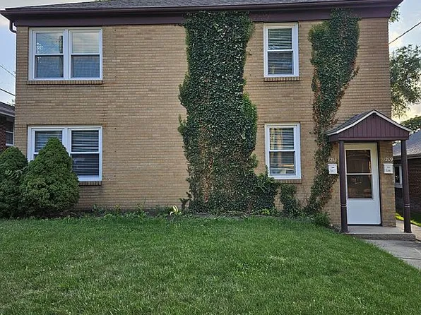 1209 19th St, Rockford, IL 61104