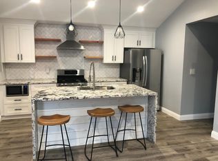 (Undisclosed Address), Fullerton, CA 92832