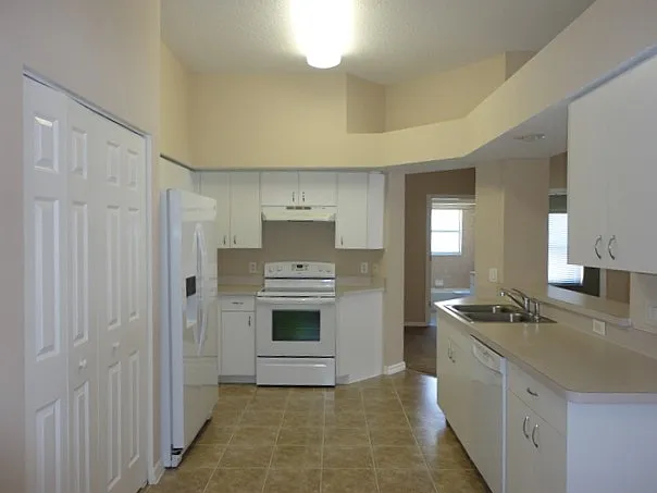 1400 Watermill Cir — Photo 2