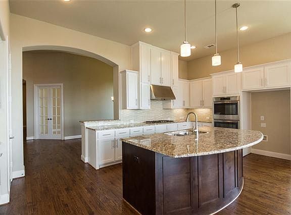 3rd image of 4691 Desert Willow Dr