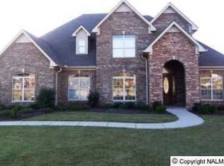 2618 Summerwind Dr SE, Decatur, AL 35603