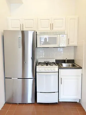 Rented by Best Apartments North Inc | media 28