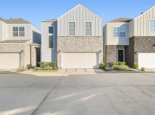 8810 Hollister Pine Ct, Houston, TX 77080