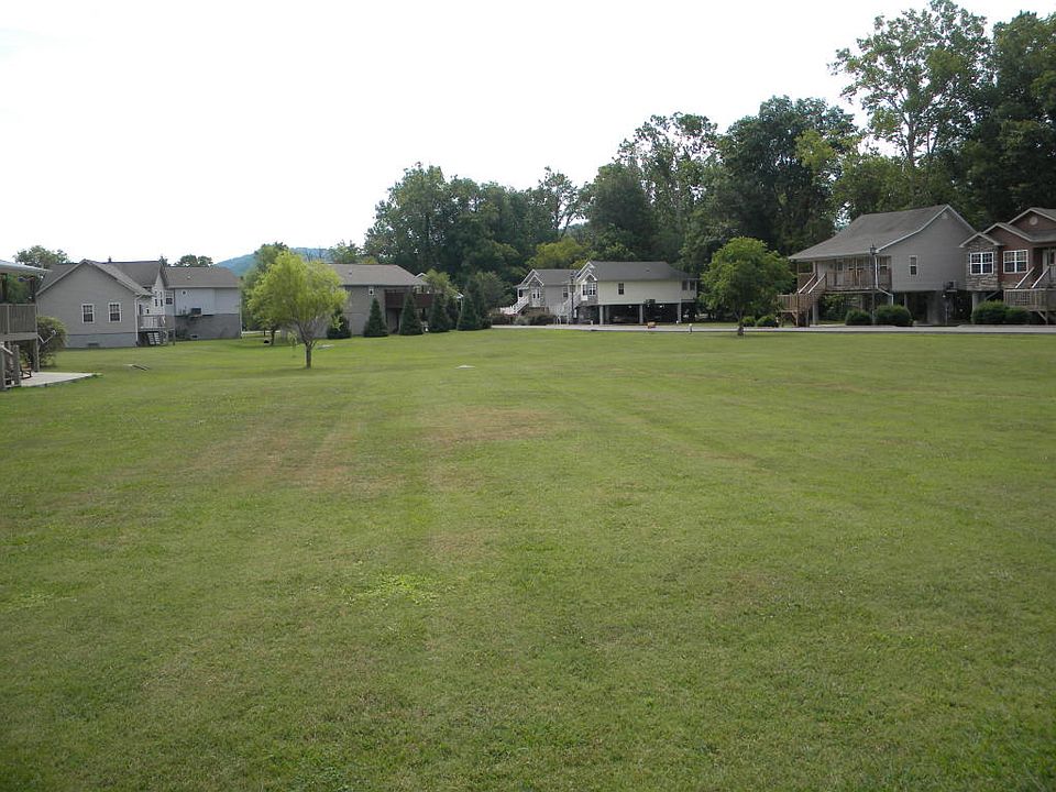 2nd image of Slippery Rock Cir