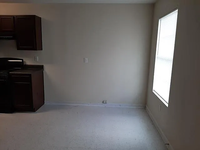 4900 Pecan St — Photo 7