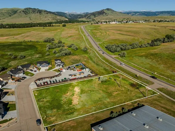 302 Rendezvous St, Buffalo, WY 82834