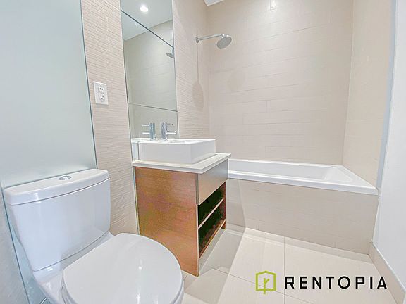 3rd image of 65 Ainslie St #326