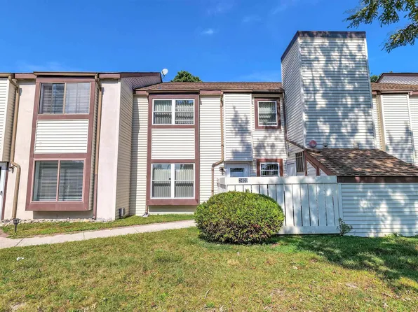 2409 Arbor Ct #2409, Mays Landing, NJ 08330