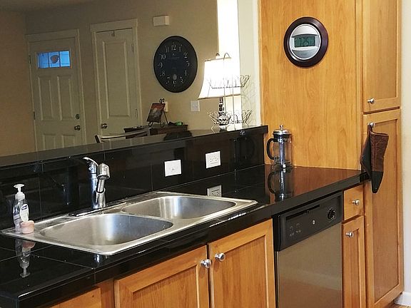 Kitchen - Toward front door