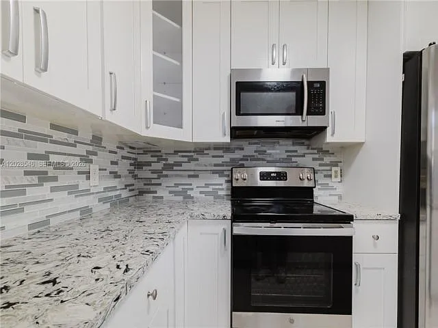 1482 Springside Dr — Photo 9