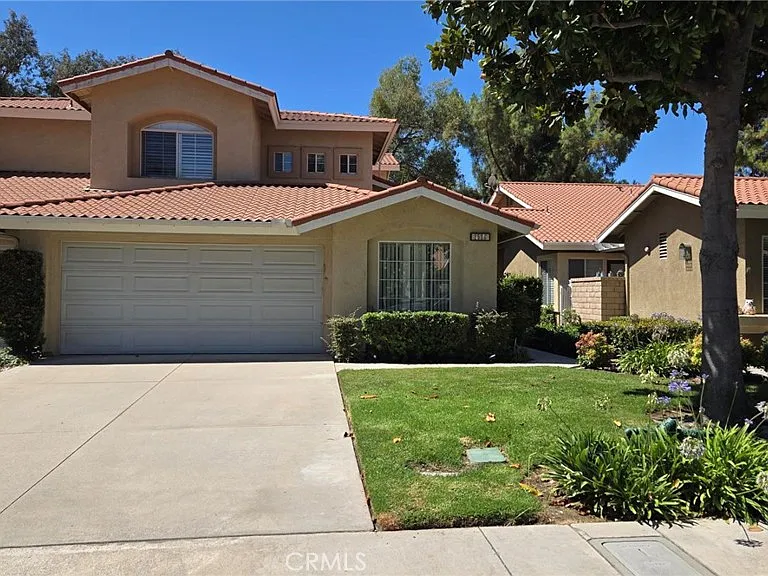 1520 Upland Hills Dr S — Photo 1