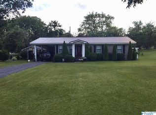 663 Bird Springs Rd, Hartselle, AL 35640