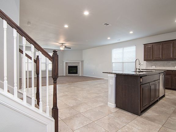 3rd image of 7001 McPherson Ln