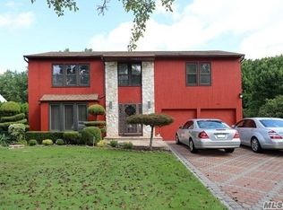 40 I U Willets Rd, Roslyn, NY 11576