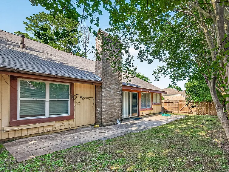 6203 Downwood Forest Dr — Photo 48