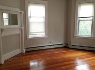 77 Walnut St #2A, Brookline, MA 02445