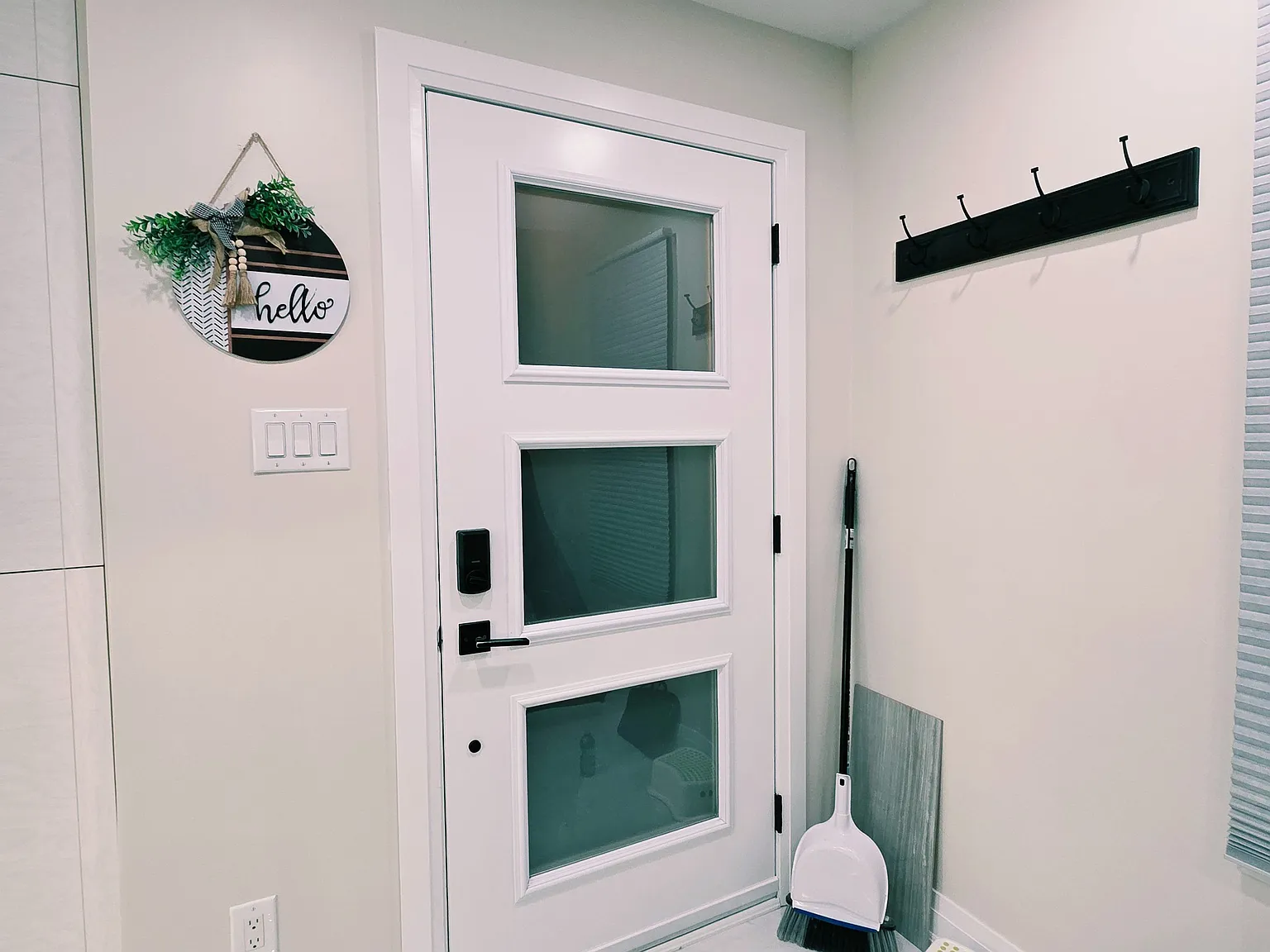 3 bed, $2,850 — Photo 2