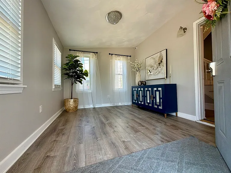 630 Metropolitan Ave #3 — Photo 17