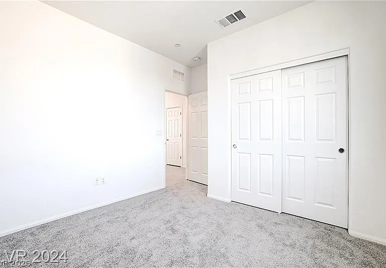 5613 Steampunk St — Photo 32