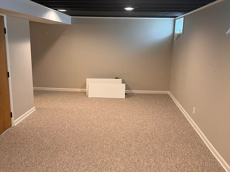214 N Connecticut Ave — Photo 37