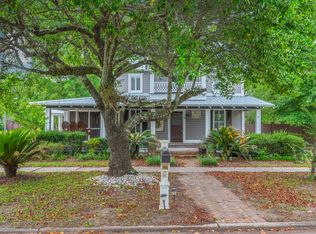 54 Plateau Ave, Defuniak Springs, FL 32435