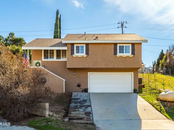 15152 Ojibwa Pl, Lake Hughes, CA 93532