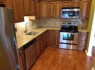 14 The Cres #2404, Clinton, NJ 08809