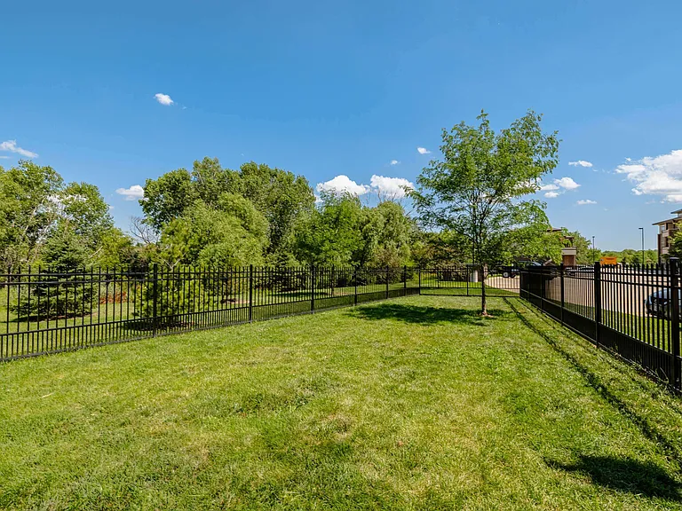 Brookside Apartments — Photo 41