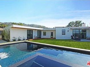 3750 Willowcrest Ave, Studio City, CA 91604