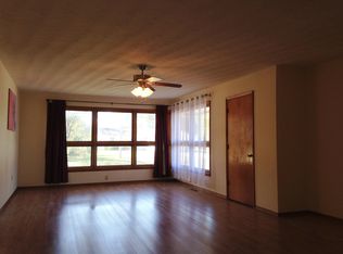 1011 S Giant City Rd, Carbondale, IL 62902