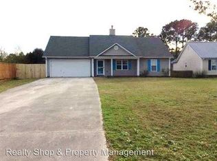 128 Quail Creek Dr, Hubert, NC 28539