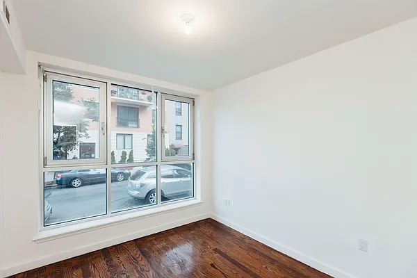 Rented by Nooklyn NYC LLC | media 17