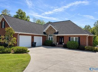 70 County Road 396, Centre, AL