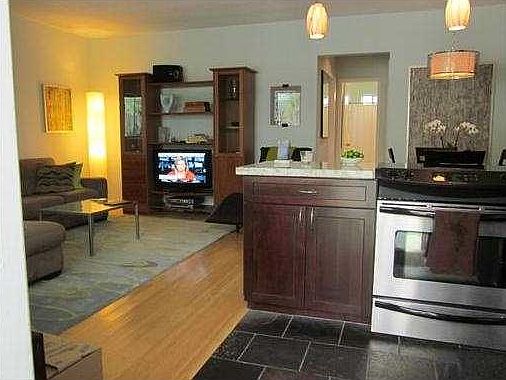 1st image of 2100 NE 39th St APT 302