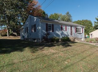 34 Roosevelt Ave, North Attleboro, MA 02760