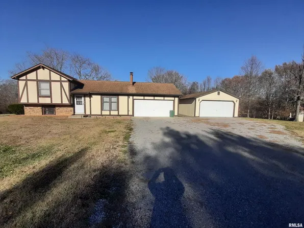 12684 Blackberry Hills Ln, Marion, IL 62959