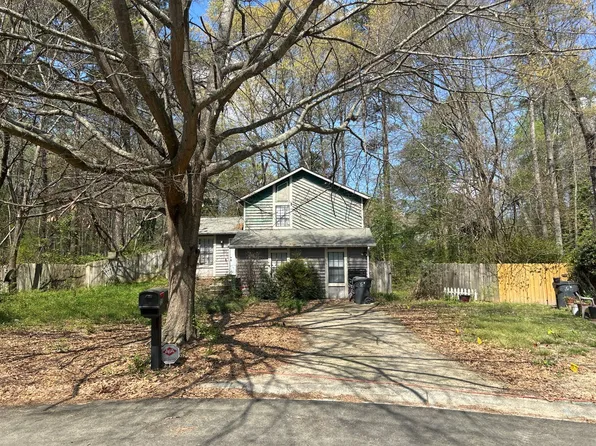 715 Harvard Dr NW, Lilburn, GA 30047