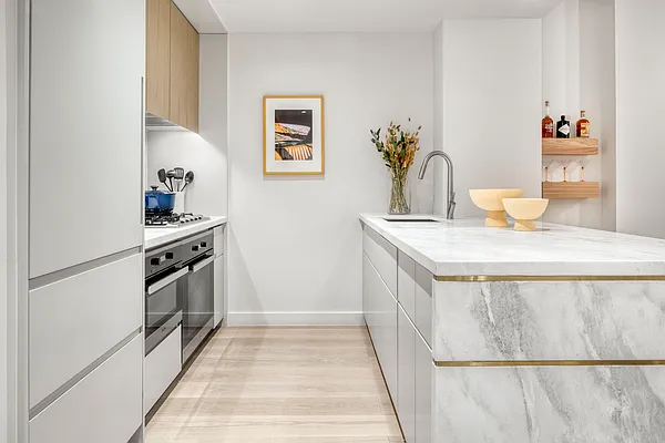 Sold by Compass | media 2