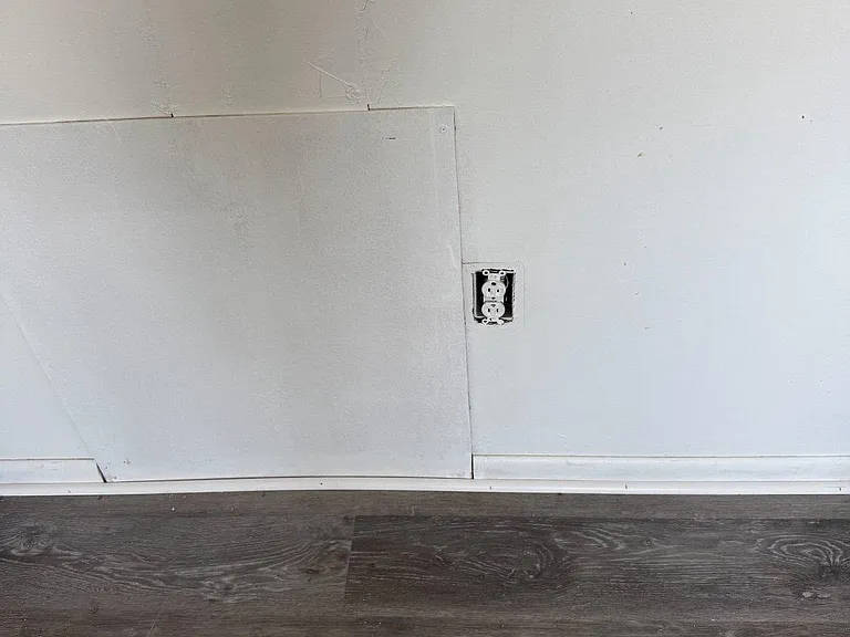 160 N Broad St #B — Photo 7