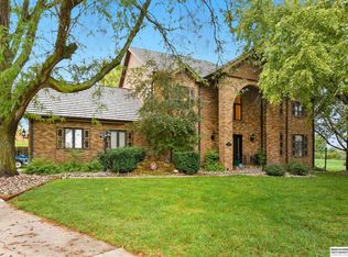 16767 J Cir, Omaha, NE 68135